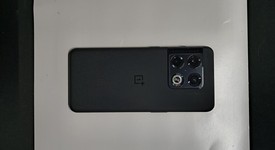 Good
													OnePlus 10 Pro - Unlocked, Black, 128 GB, 8 GB, NE2215, photo 4 of 5
