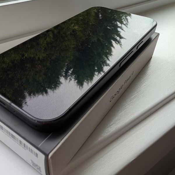 Google Pixel 9 - Unlocked, 256 GB, Obsidian, 12 GB, G2YBB