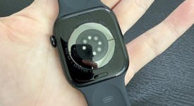 Mint
													Apple Watch Series 11 46mm - Unlocked, Jet Black, A3337 - Cellular, Aluminum, photo 3 of 6