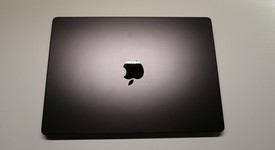 Good
													MacBook Pro Late 2023 (M3) - 14" - Apple M3 Max 14-core, Black, 1 TB, 36 GB, 30-core GPU, photo 3 of 18