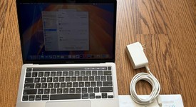 Good
													MacBook Pro 2020 - 13" - I7, Gray, 256 GB, 16 GB, photo 1 of 9