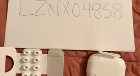 Used
													Apple AirPods Pro 3, photo 1 of 8