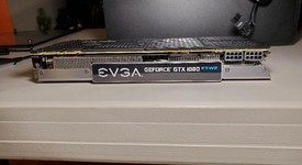 Used
													EVGA GeForce GTX 1080 - 08G-P4-6686-RX, FTW2 Gaming, photo 5 of 9