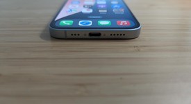 Good
													Apple iPhone 15 - Verizon, Blue, 128 GB, A2846, photo 3 of 11