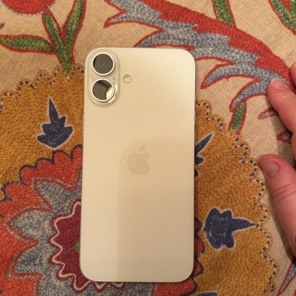 Apple iPhone 16 Plus - Unlocked, 128 GB, White, A3082