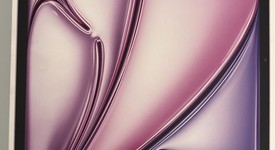 New
													Apple iPad Air 13" (M3) 2025 - Wi-Fi, Purple, 512 GB, photo 2 of 3