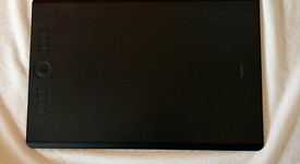 Mint
													Wacom Intuos Pro - Large, photo 4 of 7