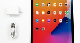 Fair
													Apple iPad Air 4th Gen - Unlocked, Silver, 64 GB, A2324, photo 1 of 1