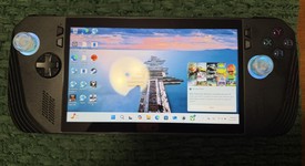 Good
													Asus ROG Ally X - Z1 Extreme, Black, 1 TB, 24 GB, photo 4 of 16