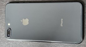 Good
													Apple iPhone 8 Plus - Unlocked, Gray, 256 GB, A1897, GSM, photo 2 of 17