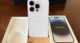 Mint
													Apple iPhone 14 Pro - Unlocked, Silver, 128 GB, A2650, photo 1 of 12