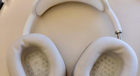 Used
													Apple AirPods Max USB-C - Starlight, photo 3 of 5