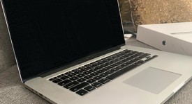Good
													MacBook Pro 2015 (Retina) - 15" - Silver, 256 GB, 16 GB, photo 2 of 8