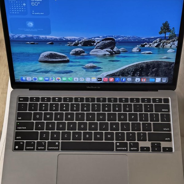 MacBook Air 2020 - 13 inch - 256 GB, Gray, 8 GB, Apple M1