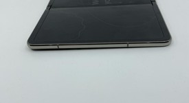 Good
													Google Pixel Fold - Unlocked, Porcelain, 256 GB, 12 GB, G9FPL, photo 4 of 11