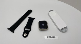Mint
													Apple Watch Series 8 45mm - Unlocked, Starlight, A2774 - Cellular, Aluminum, photo 1 of 5