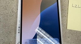 Mint
													Apple iPhone 16e - Unlocked, White, 128 GB, A3212, photo 3 of 9