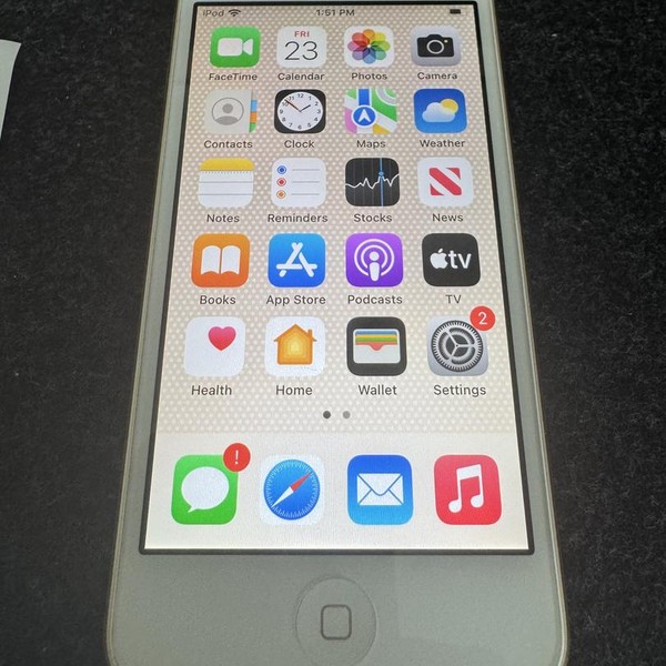 Apple iPod Touch 7th Gen - Wi-Fi, 32 GB, Gold