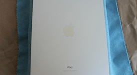 Mint
													Apple iPad 10th Gen - Wi-Fi, Silver, 256 GB, A2696, photo 2 of 10