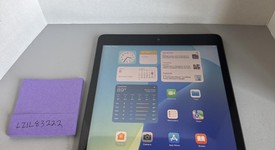 Good
													Apple iPad 9th Gen - Unlocked, Gray, 64 GB, A2603, photo 1 of 5
