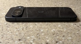 Mint
													Google Pixel 9 - Unlocked, Obsidian, 128 GB, 12 GB, G2YBB, photo 4 of 8