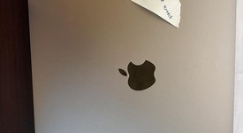 Fair
													MacBook Air 2020 - 13" - Apple M1, Gray, 256 GB, 8 GB, photo 4 of 9