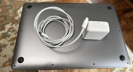 Good
													MacBook Air 2020 - 13" - Apple M1, Gray, 256 GB, 16 GB, photo 2 of 5