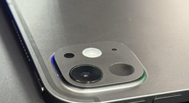 Good
													Apple iPad Pro 13" (M5) 2025 - Unlocked, Apple M5 9-Core, Space Black, 256 GB, A3361, Standard Glass, photo 1 of 17