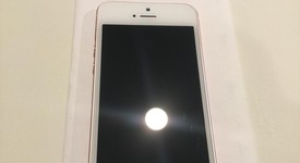 Good
													Apple iPhone SE 1st Gen 2016 - AT&T, Rose Gold, 16 GB, A1662, photo 4 of 12