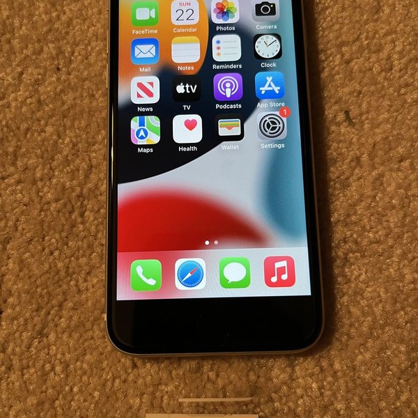 Apple iPhone SE 2nd Gen 2020 - TracFone, 64 GB, White, A2275