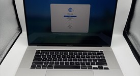 Good
													MacBook Pro 2019 - 16" - I9, Silver, 1 TB, 64 GB, photo 1 of 8