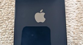 Mint
													Apple iPhone 13 - T-Mobile, Midnight, 128 GB, A2482, photo 3 of 9