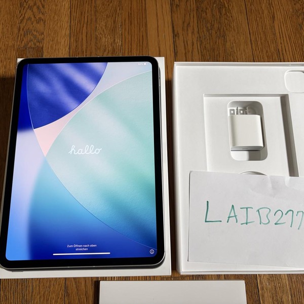 Apple iPad Pro 11 inch (M4) 2024 - Unlocked, 1 TB, Silver, 16 GB, A2837, Standard Glass