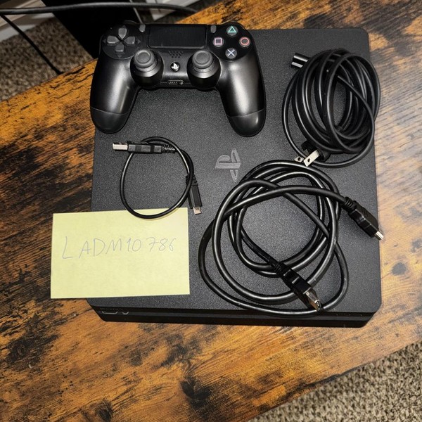 PlayStation 4 Slim - 500 GB, Black