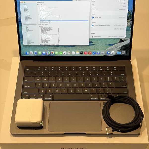 MacBook Pro Late 2023 (M3) - 14 inch - 512 GB, Black, 18 GB, Apple M3 Pro 11-core, 14-core GPU