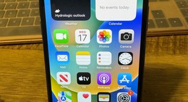 Good
													Apple iPhone X - Unlocked, Gray, 64 GB, A1901, GSM, photo 2 of 6