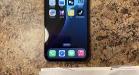 Mint
													Apple iPhone 13 - Unlocked Non-US, Green, 128 GB, A2633, photo 1 of 7
