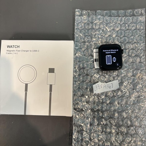 Apple Watch SE 3rd Gen 40mm - Unlocked, Midnight, A3326 - Cellular