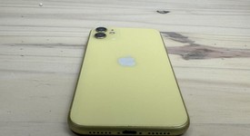 Good
													Apple iPhone 11 - Unlocked, Yellow, 64 GB, A2111, photo 4 of 8
