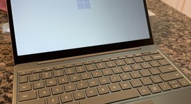 Good
													Microsoft Surface Laptop Go 2 - I5, Sage, 128 GB, 8 GB, photo 1 of 7
