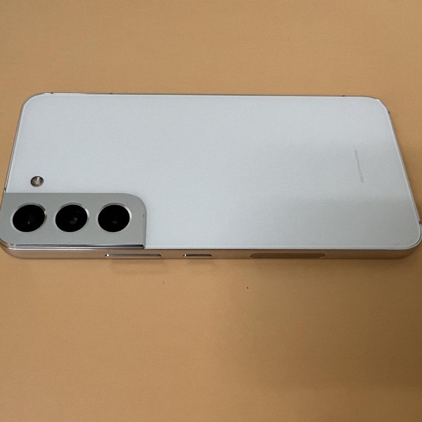 Samsung Galaxy S22 - Verizon, 128 GB, White, 8 GB, SM-S901U