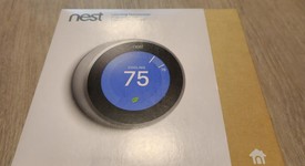 Good
													Nest Thermostat 3rd Gen - Silver, photo 4 of 11
