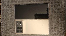 Good
													Xiaomi Mi Mix Fold 3 - Unlocked Non-US, Gold, 256 GB, 12 GB, photo 3 of 19