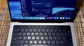 Good
													MacBook Pro Late 2023 (M3) - 14" - Apple M3 Pro 11-core, Silver, 512 GB, 18 GB, 14-core GPU, photo 2 of 13