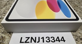 New
													Apple iPad 10th Gen - Wi-Fi, Silver, 64 GB, A2696, photo 1 of 3