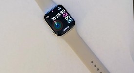 Good
													Apple Watch Series 9 45mm - Starlight, A2980 - GPS, Aluminum, photo 4 of 10