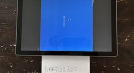 Good
													Microsoft Surface Pro 6 - Wi-Fi, Silver, 128 GB, 8 GB, photo 3 of 12