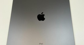 Good
													Apple iPad Pro 12.9" 4th Gen 2020 - Wi-Fi, Silver, 256 GB, A2229, photo 3 of 3
