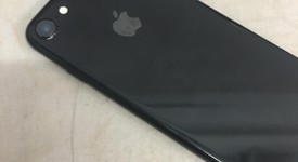 Fair
													Apple iPhone 7 - AT&T, Black, 128 GB, A1778, photo 4 of 7