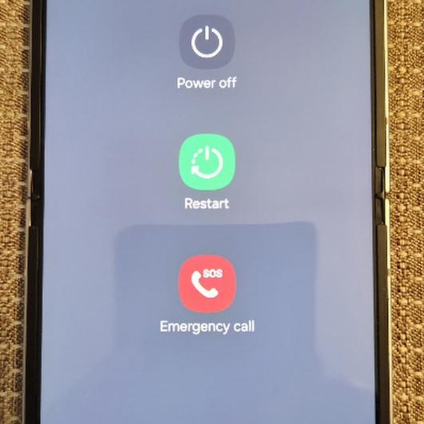 Samsung Galaxy Z Flip6 - T-Mobile, 256 GB, Silver, 12 GB, SM-F741U